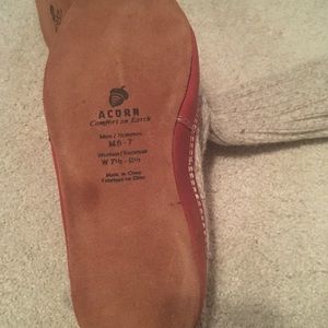 Acorn slipper sock